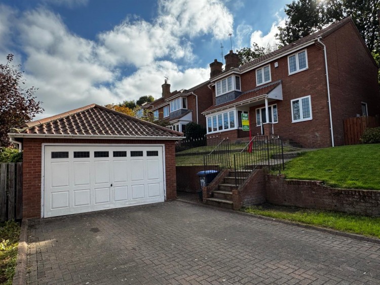 4 bedroom Detached house Let