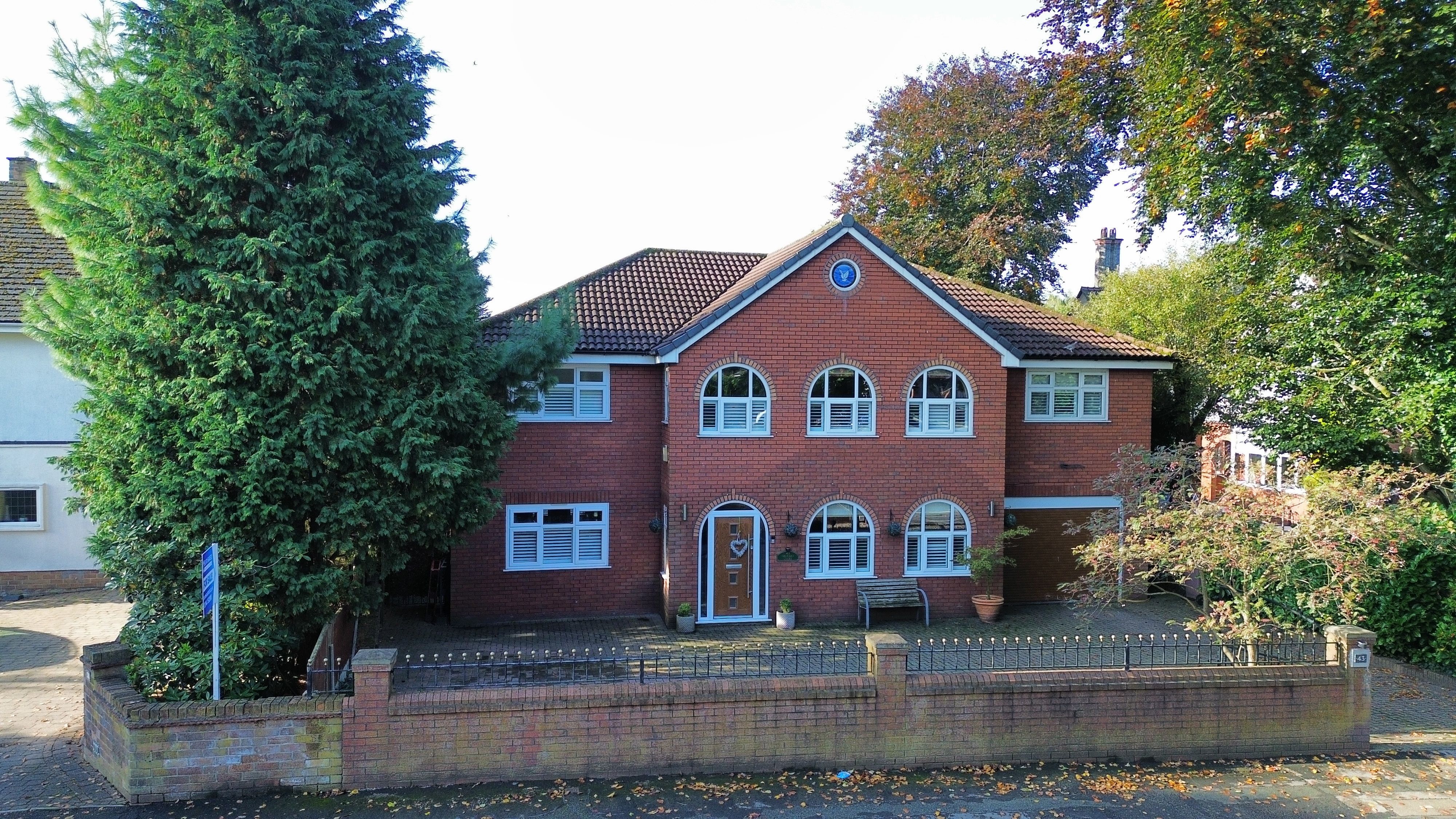5 bedroom House SSTC
