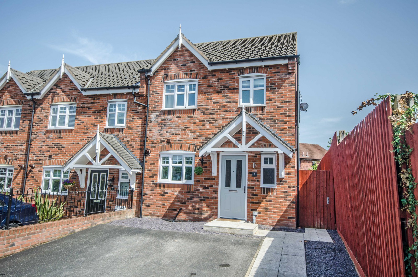 3 bedroom House (unspecified) LSTC