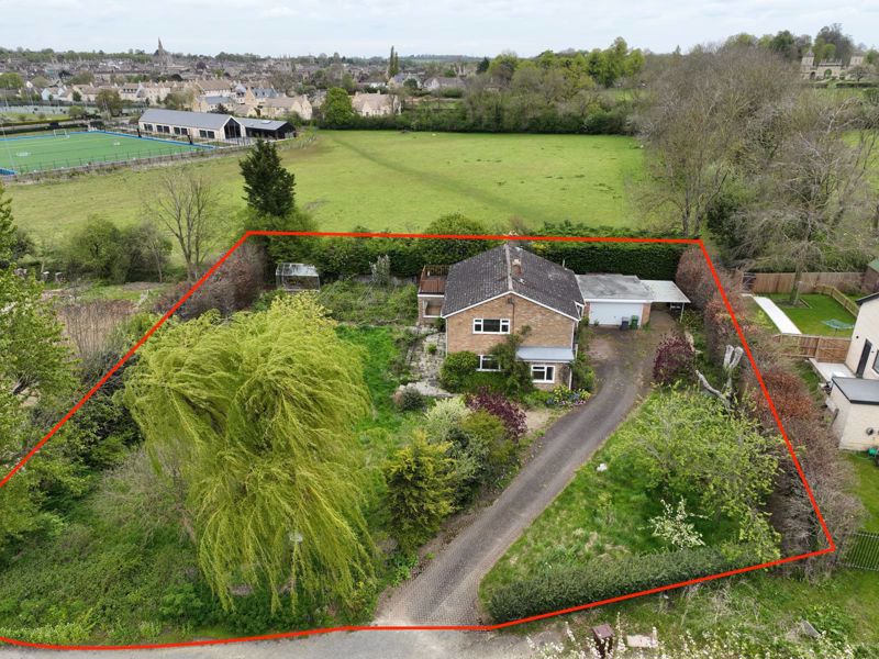 4 bedroom Detached house Sold