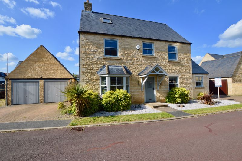 5 bedroom Detached house Sold