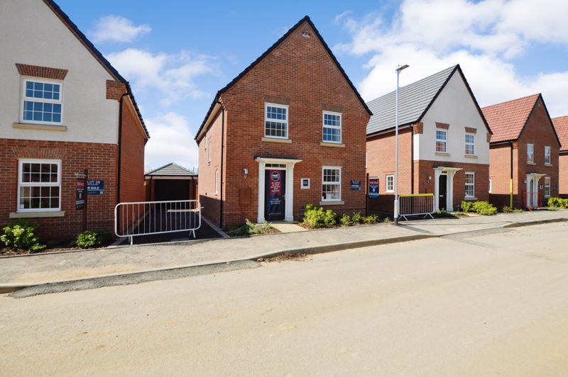 4 bedroom Detached house Sold