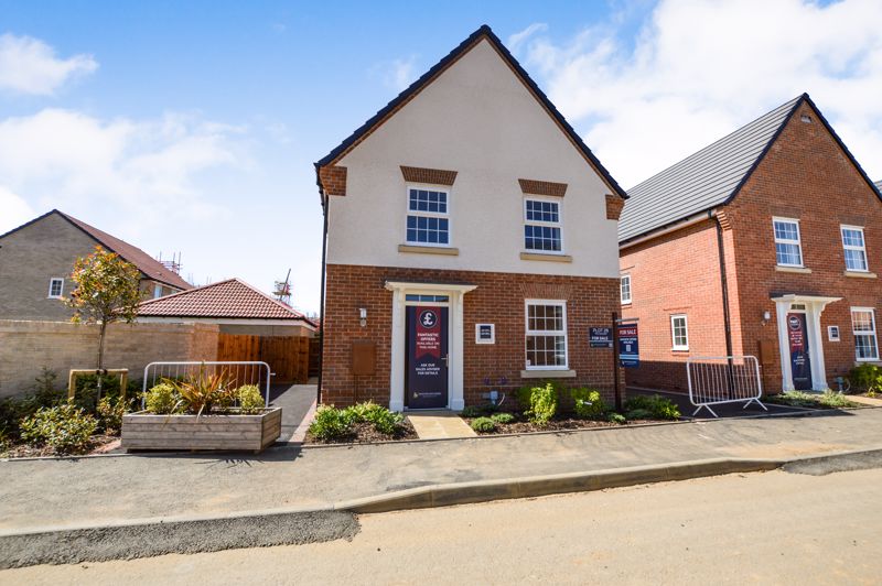 4 bedroom Detached house Sold