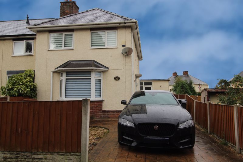 3 bedroom Detached house SSTC