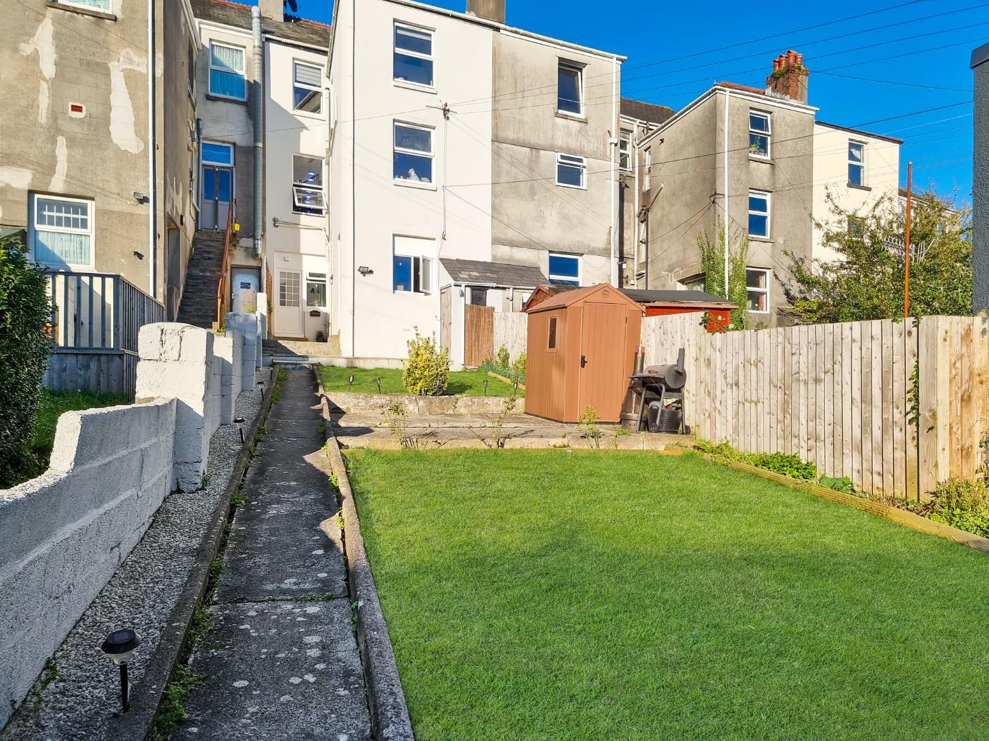 1 bedroom Apartment For Sale