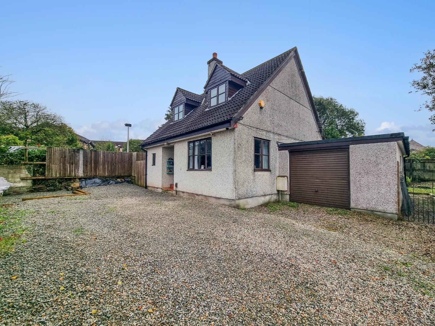 3 bedroom Detached house SSTC