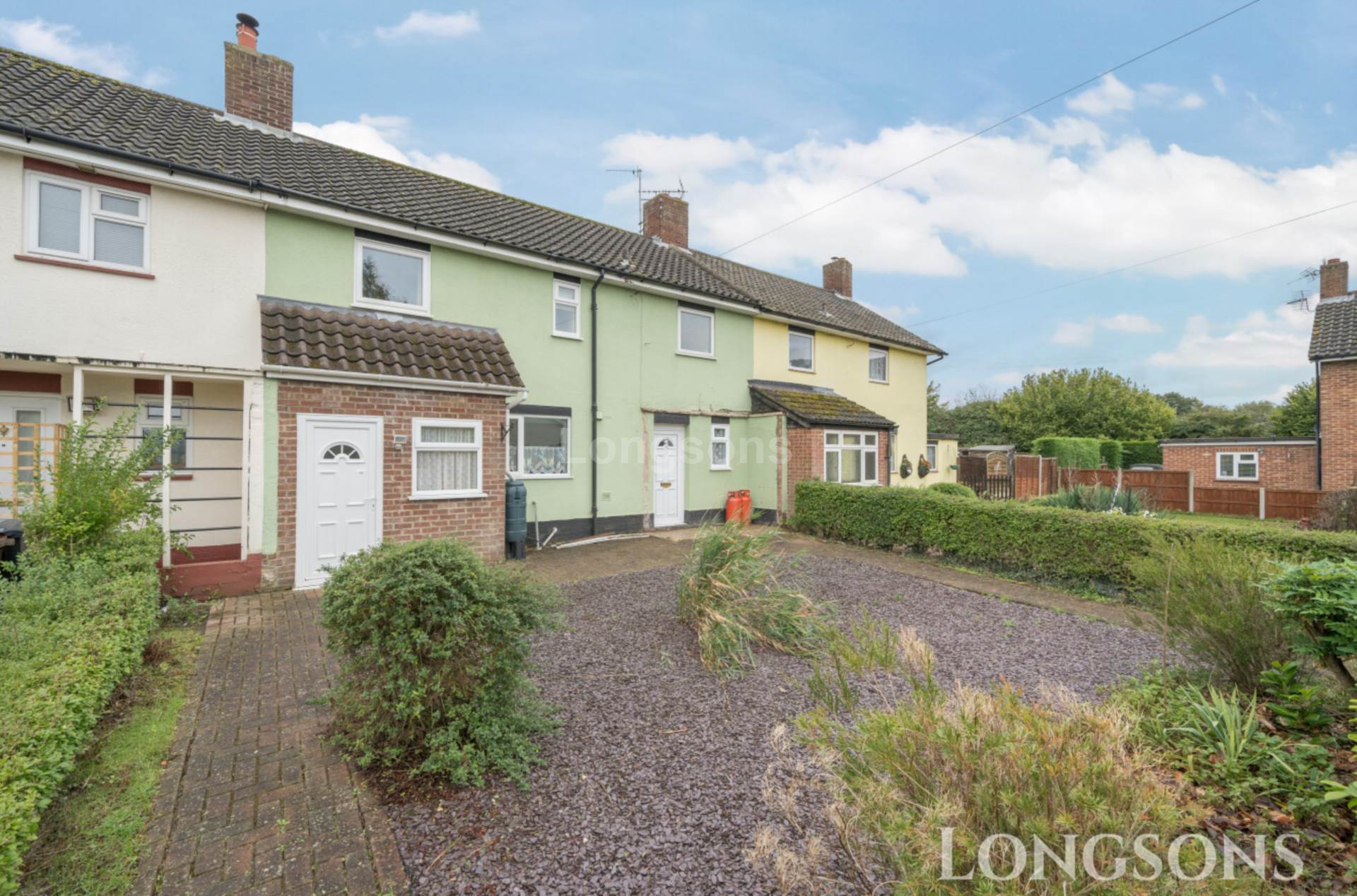 3 bedroom Terraced House SSTC