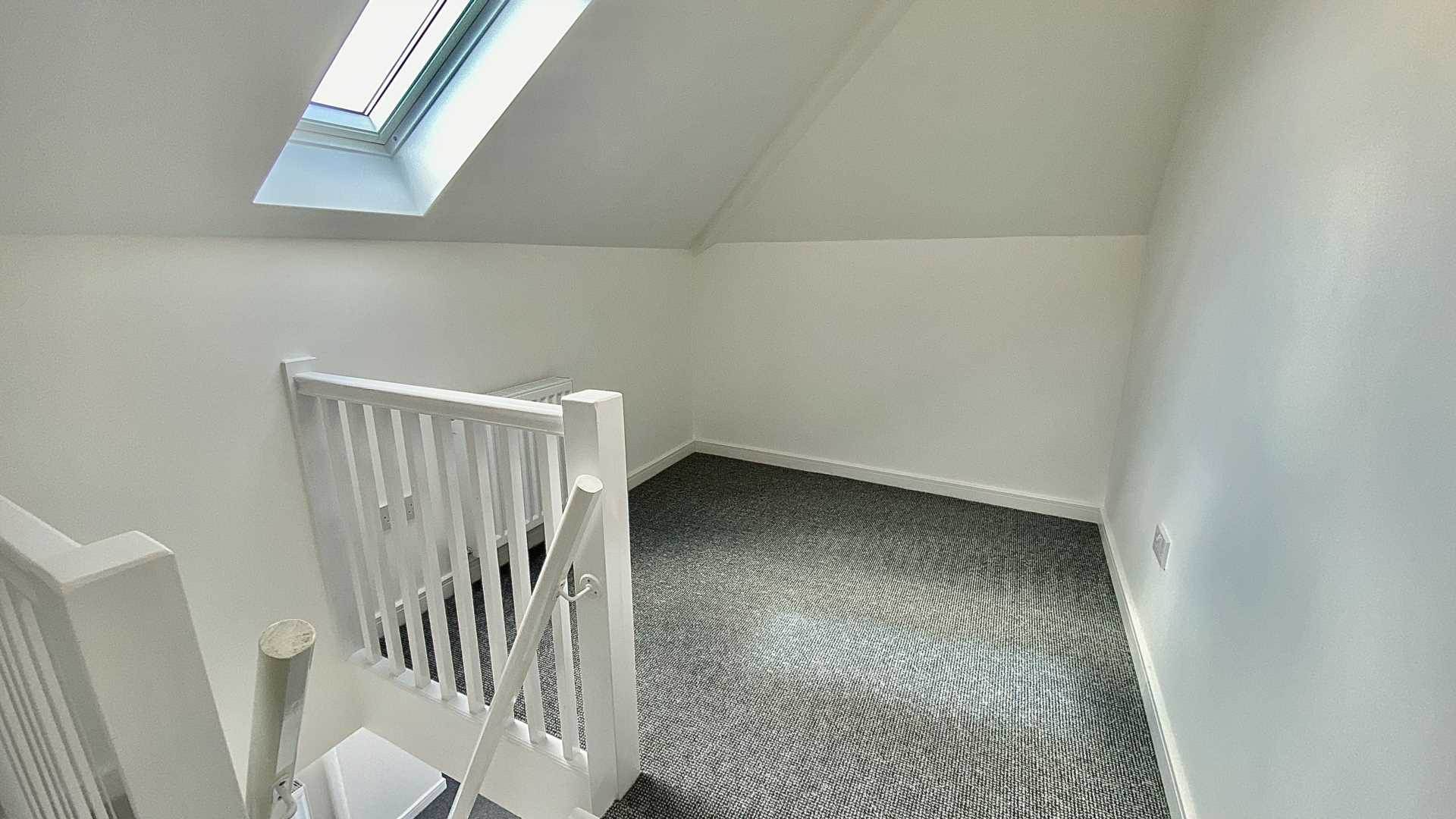 1 bedroom Apartment Let