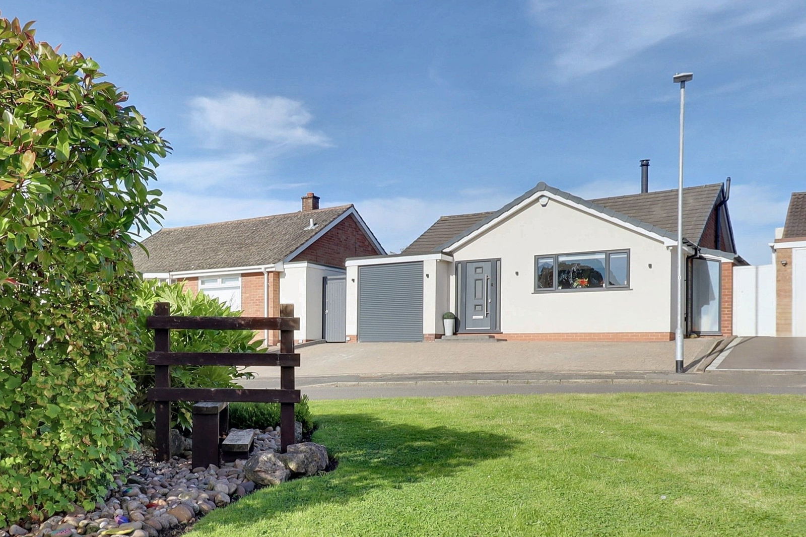 3 bedroom Semi-detached house SSTC
