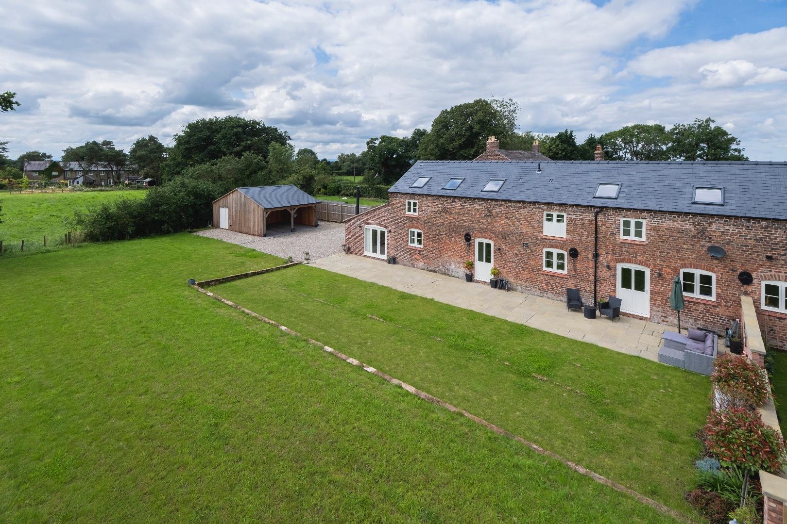 4 bedroom Detached house Sold