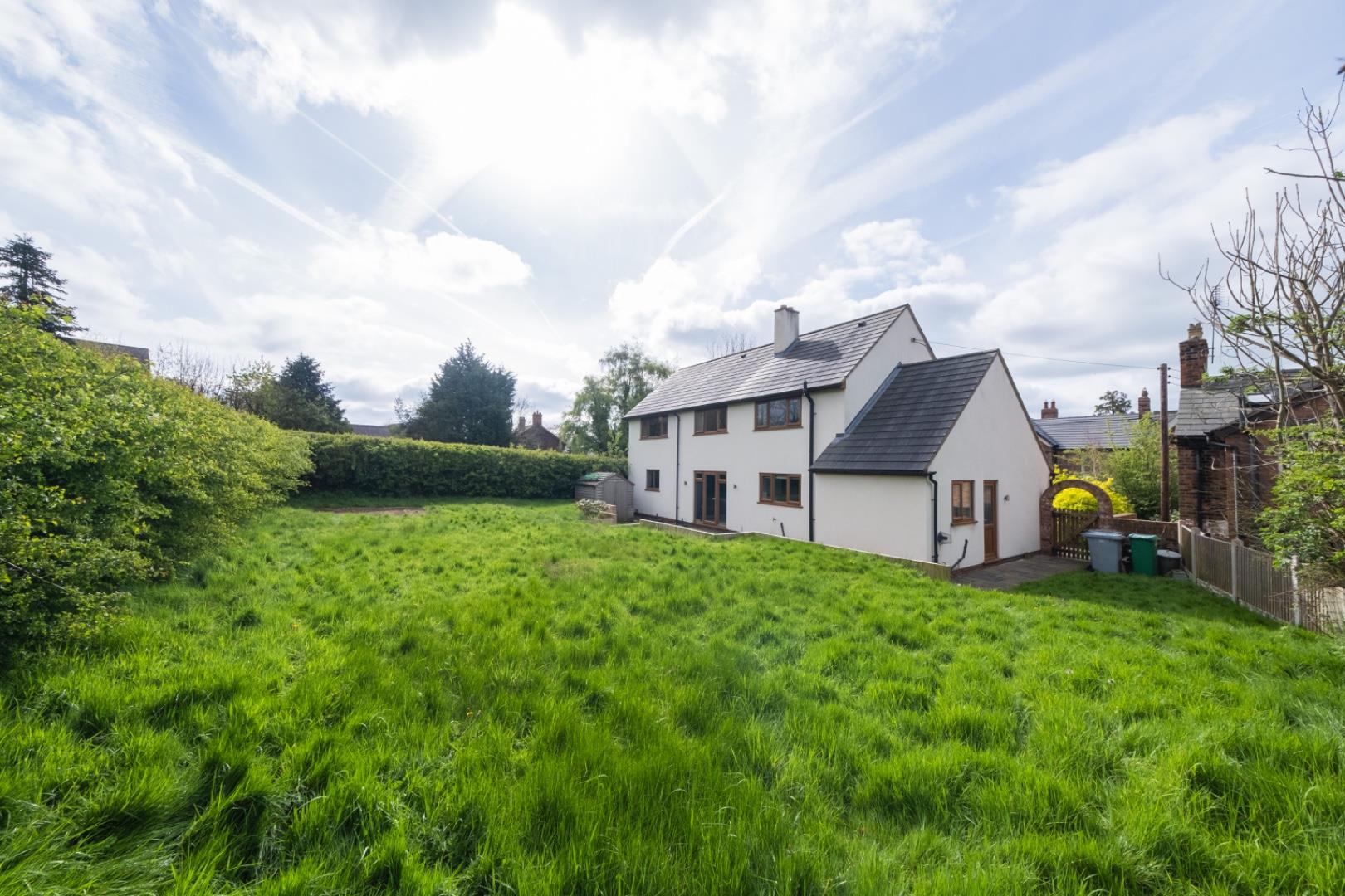 4 bedroom Detached house Sold