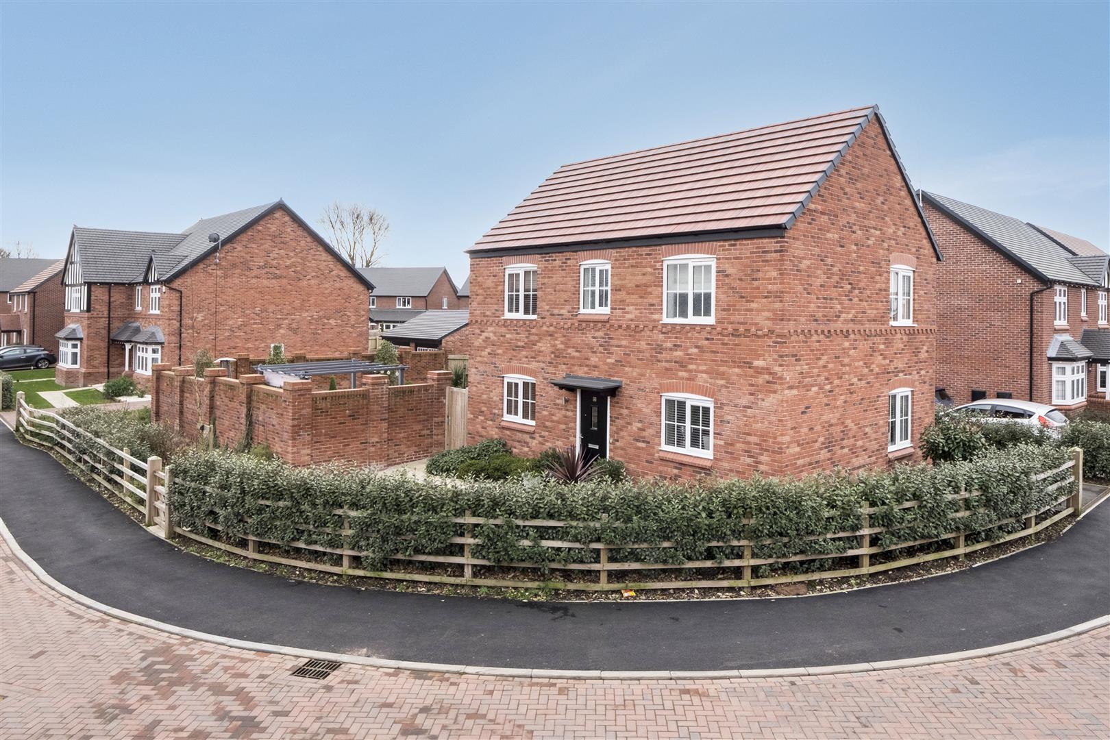3 bedroom Detached house Sold