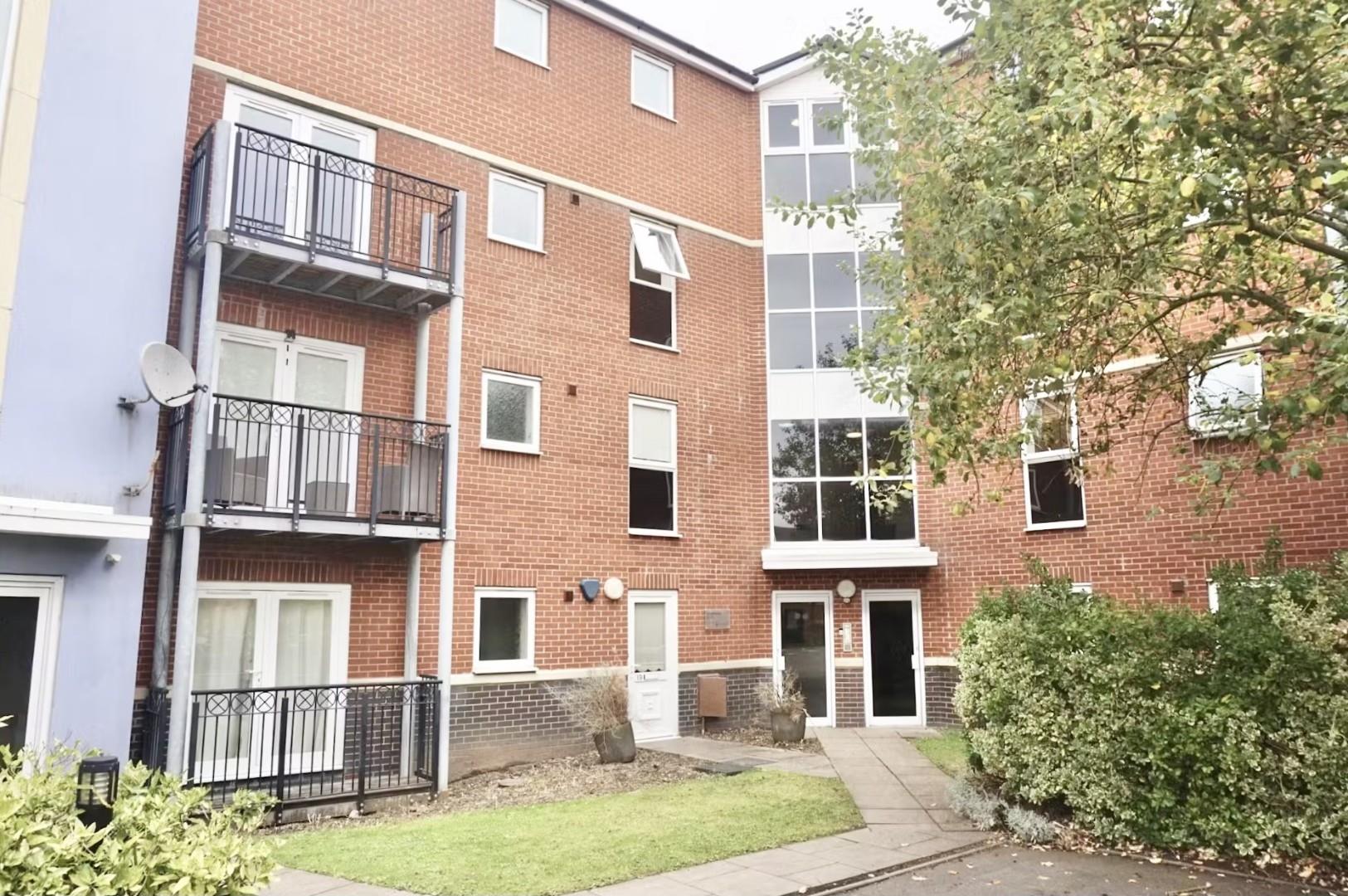 2 bedroom Apartment Let