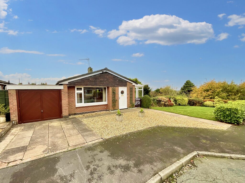 2 bedroom Bungalow Let