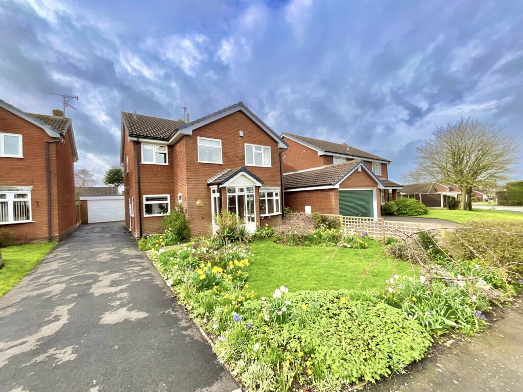 4 bedroom Detached house Sold