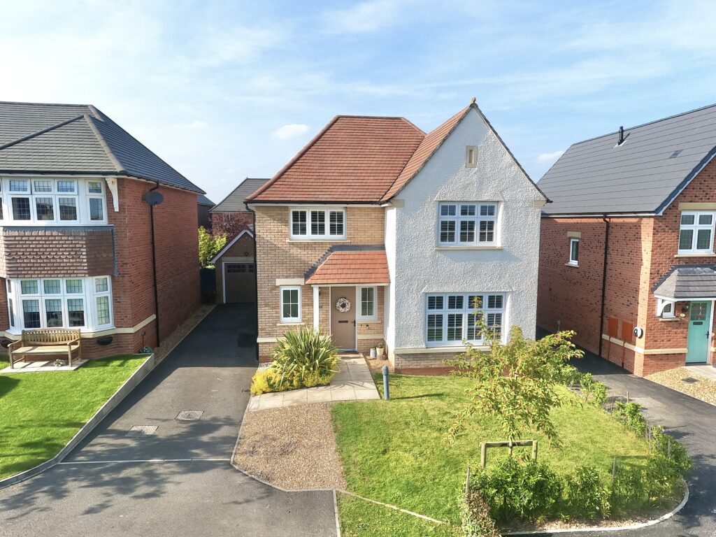 4 bedroom Detached house Sold
