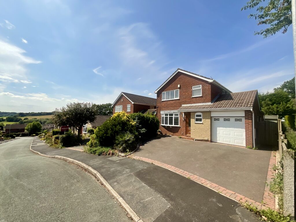 4 bedroom Detached house Sold