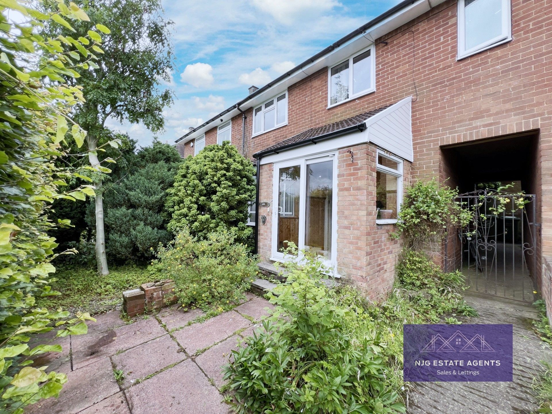 3 bedroom Terraced House SSTC