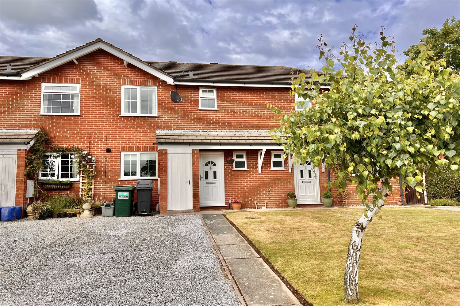 2 bedroom House (unspecified) LSTC