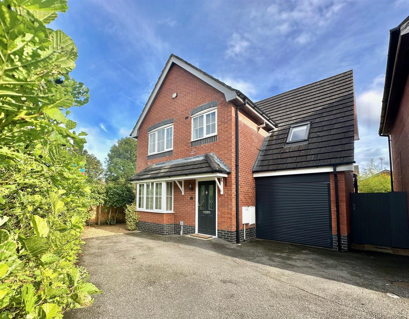 4 bedroom Detached house Sold
