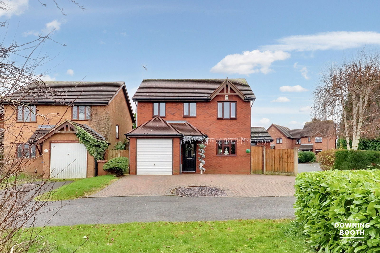 4 bedroom Detached house SSTC