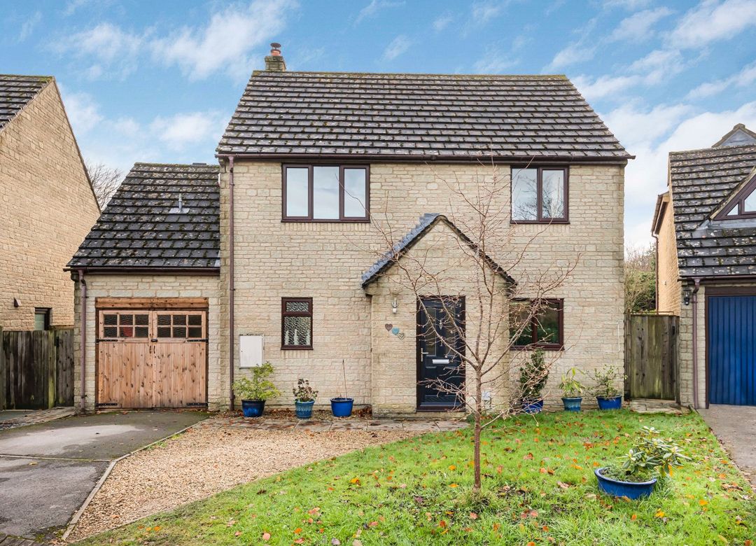 4 bedroom Detached house Sold