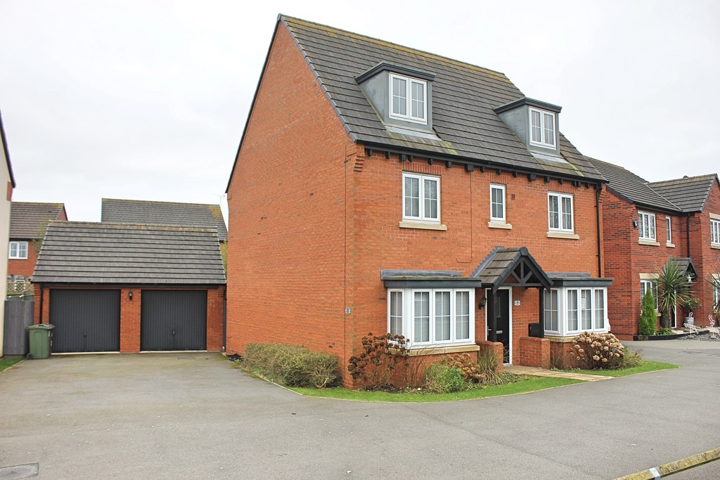 5 bedroom Detached house For Sale