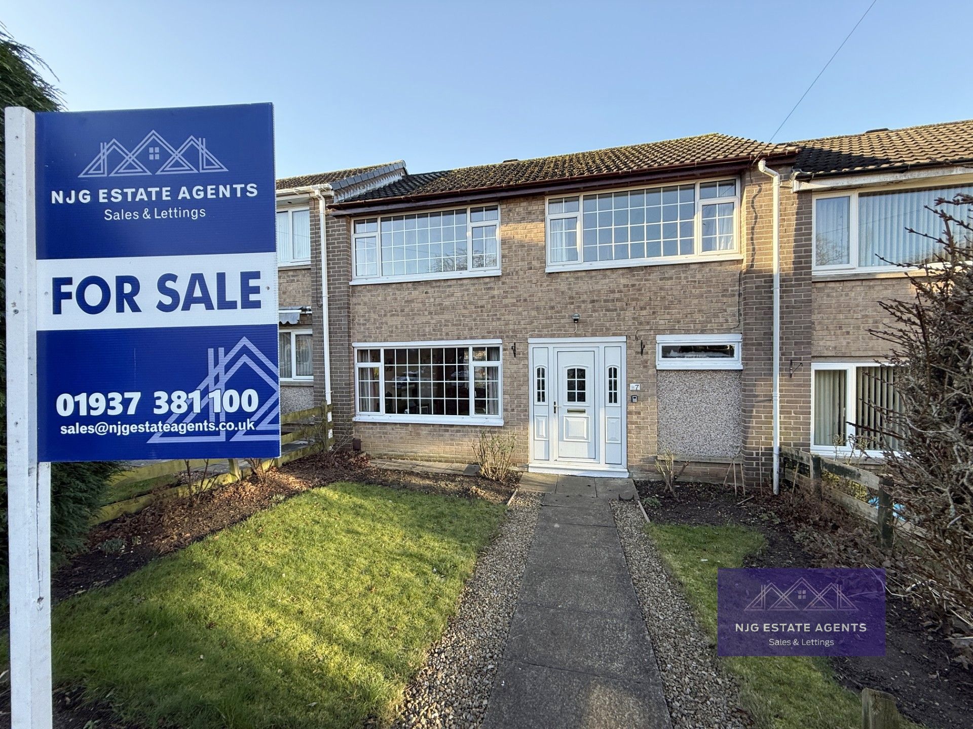 2 bedroom Terraced House SSTC