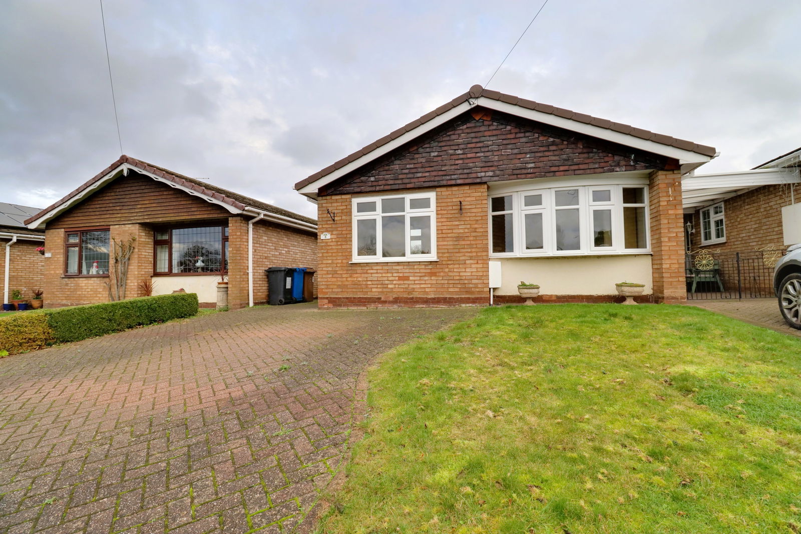 2 bedroom Bungalow Let