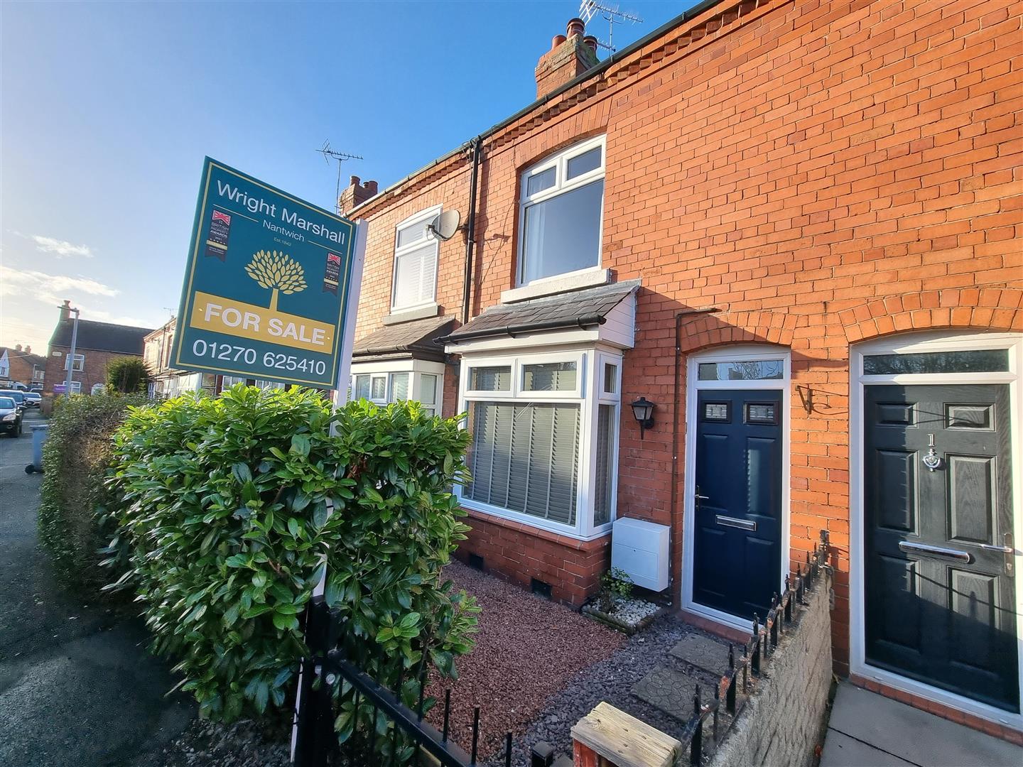 2 bedroom Terraced House Sold