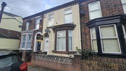 2 bedroom Terraced House Sold
