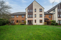 1 bedroom Apartment Sold