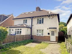 2 bedroom Semi-detached house Sold