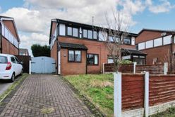 3 bedroom Semi-detached house Sold