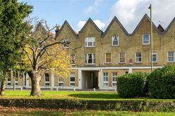 3 bedroom Apartment Sold