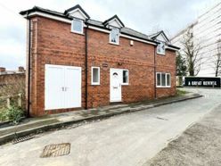 2 bedroom Detached house Sold