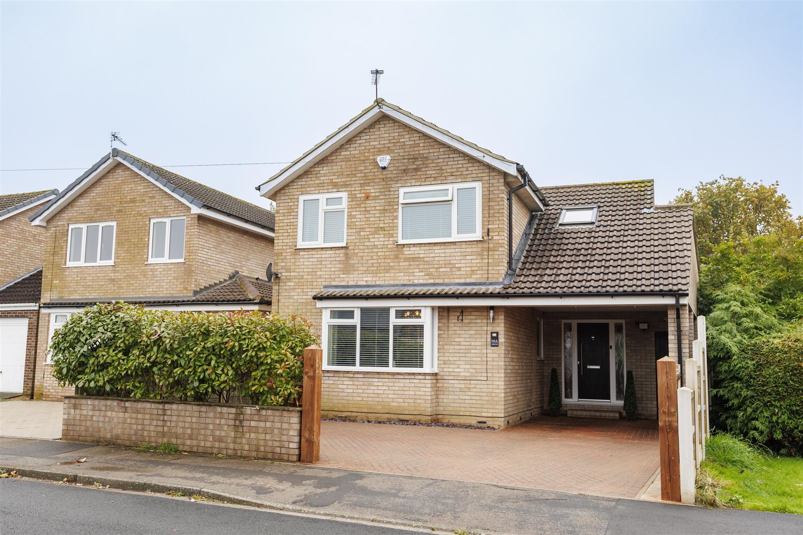 3 bedroom Detached house SSTC