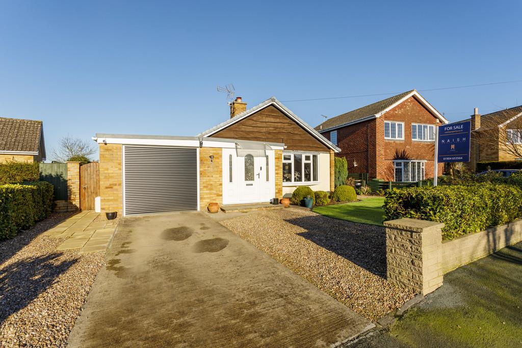 3 bedroom Detached house SSTC