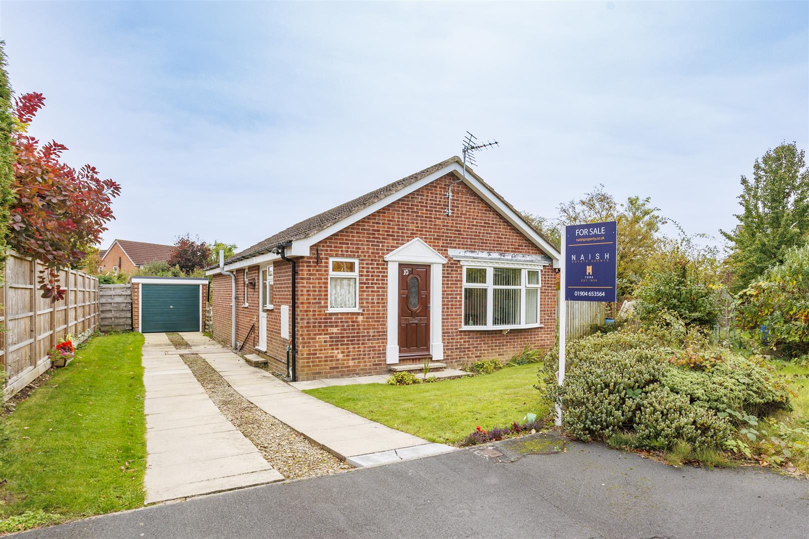 2 bedroom Detached house SSTC