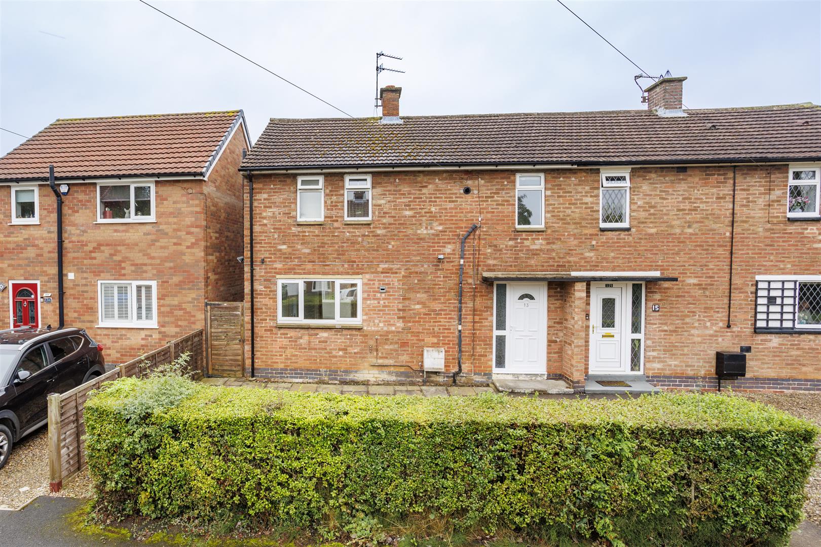 3 bedroom Semi-detached house SSTC