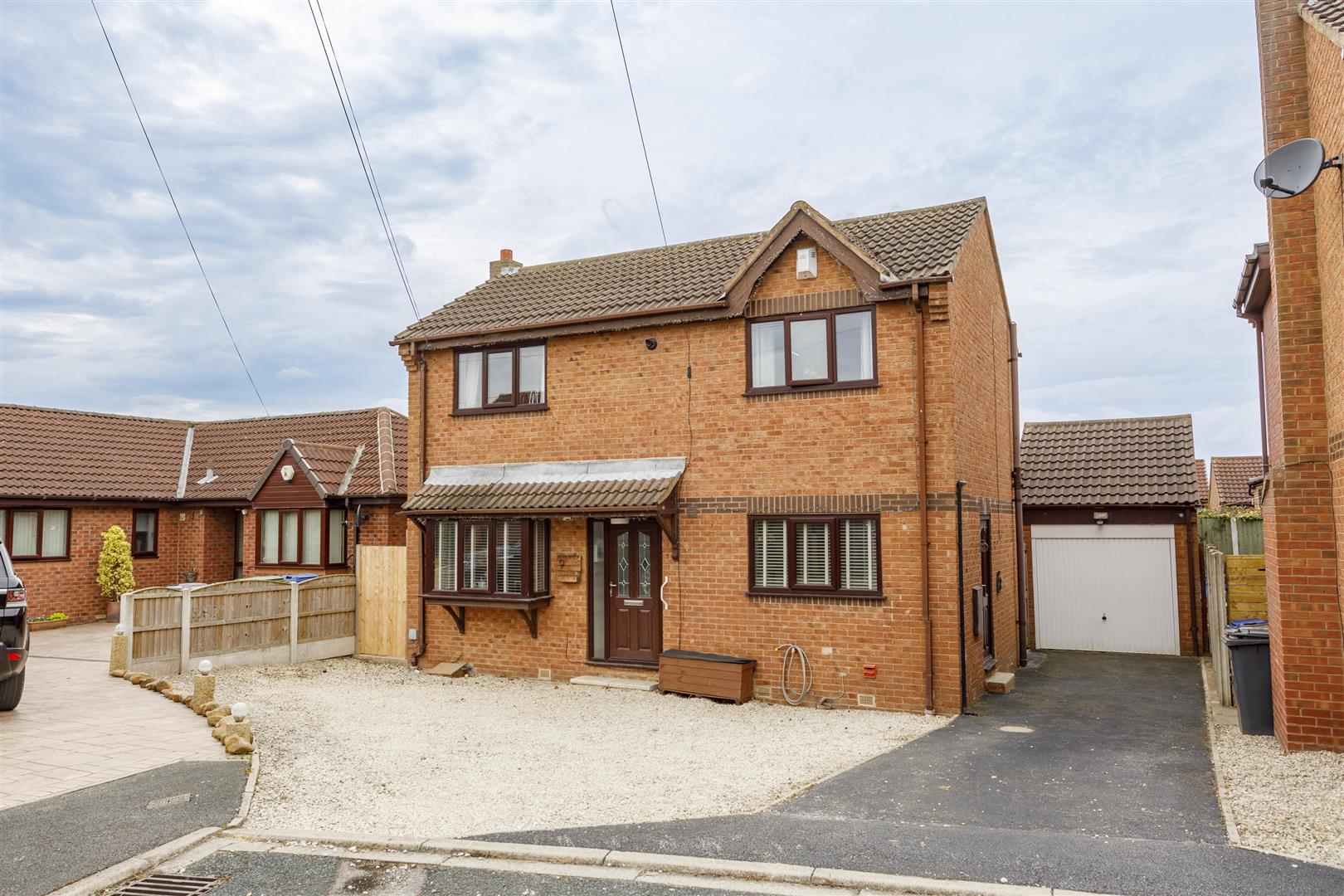 3 bedroom Detached house SSTC