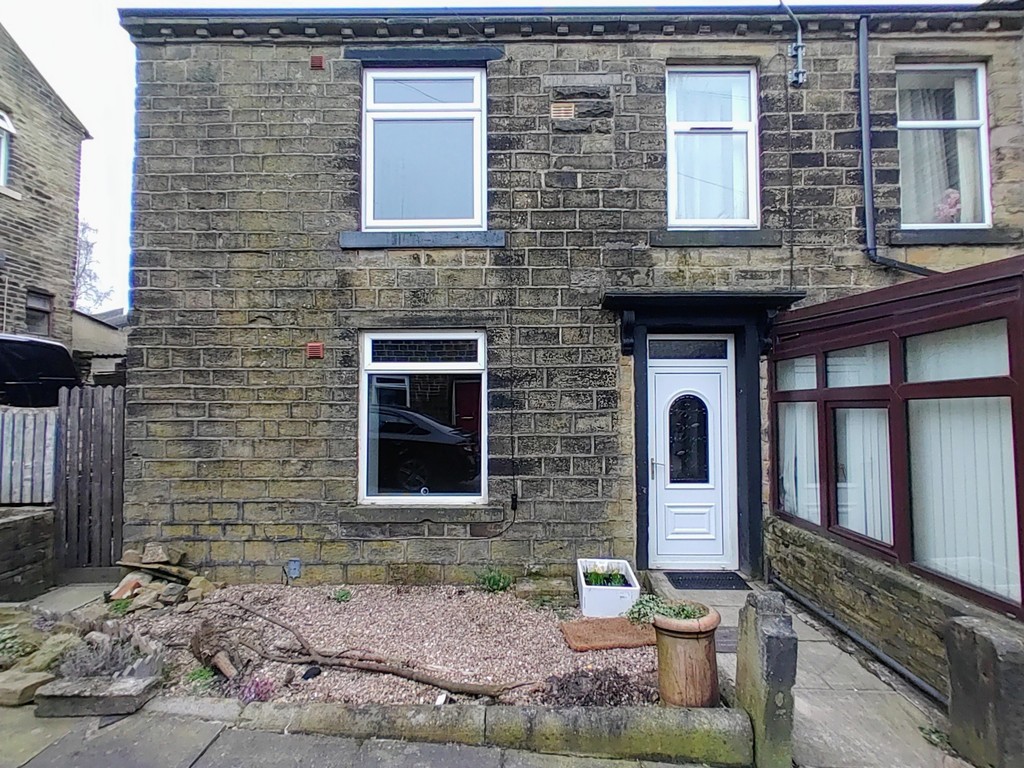 2 bedroom Terraced House Sold