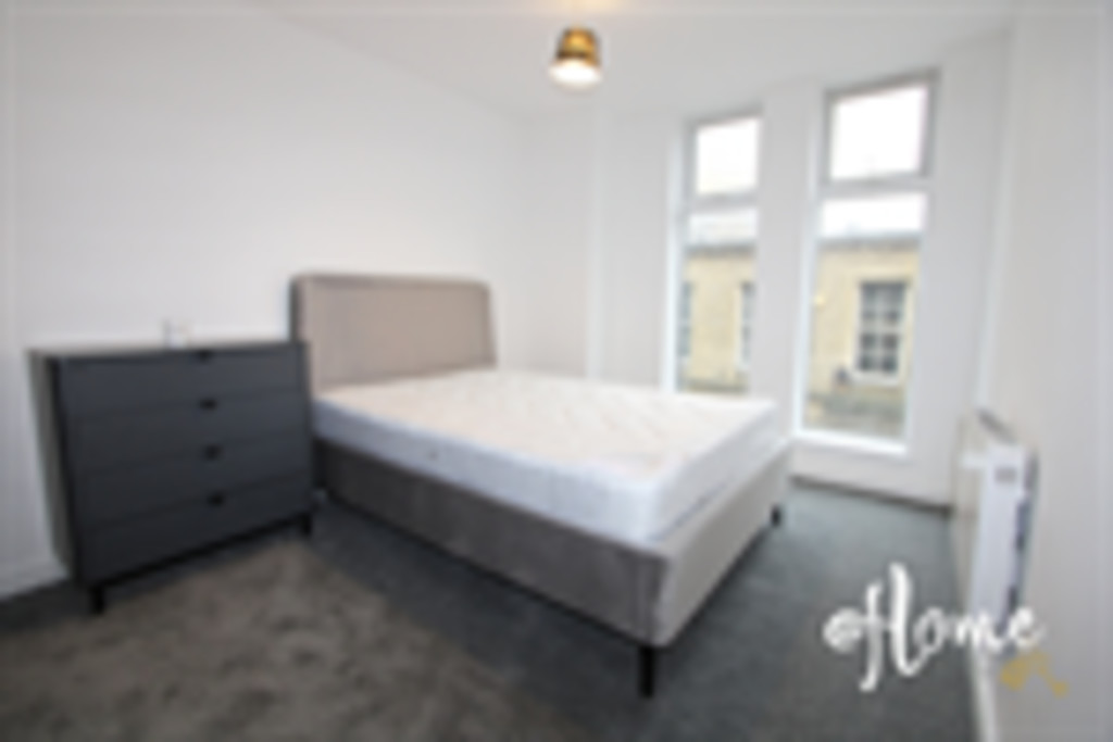 2 bedroom Detached house For Sale