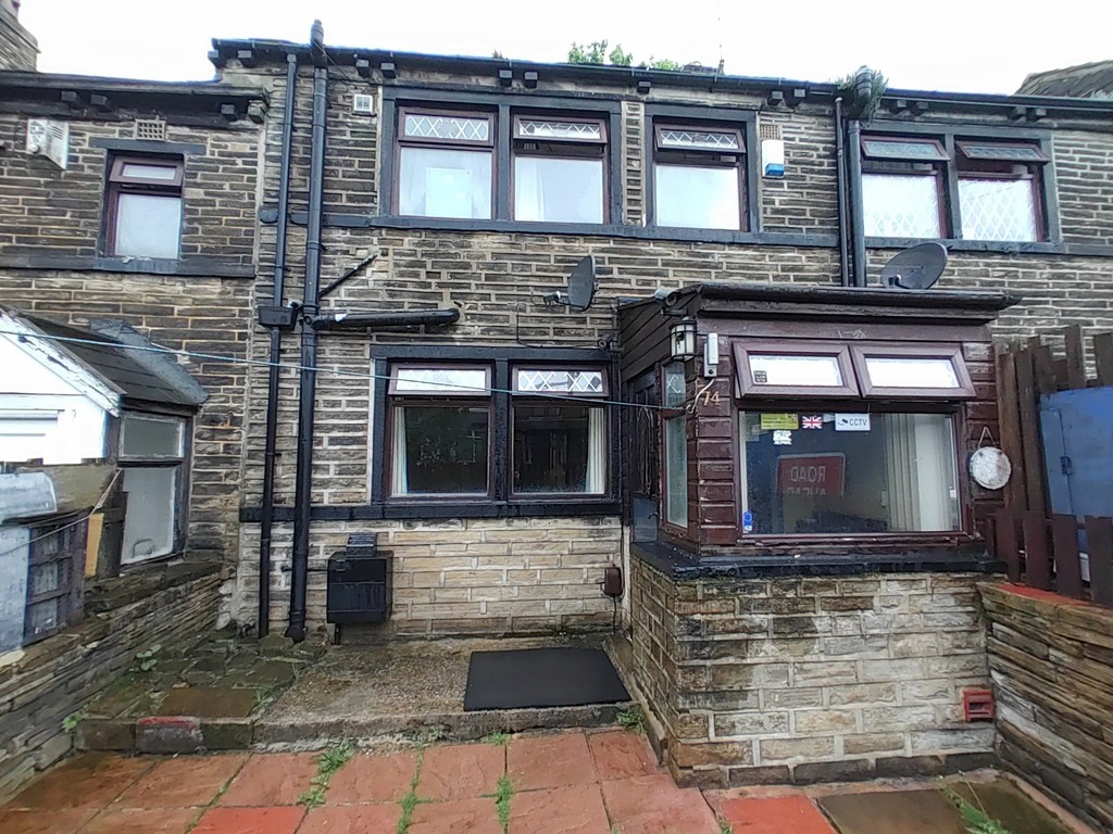 2 bedroom Terraced House Sold