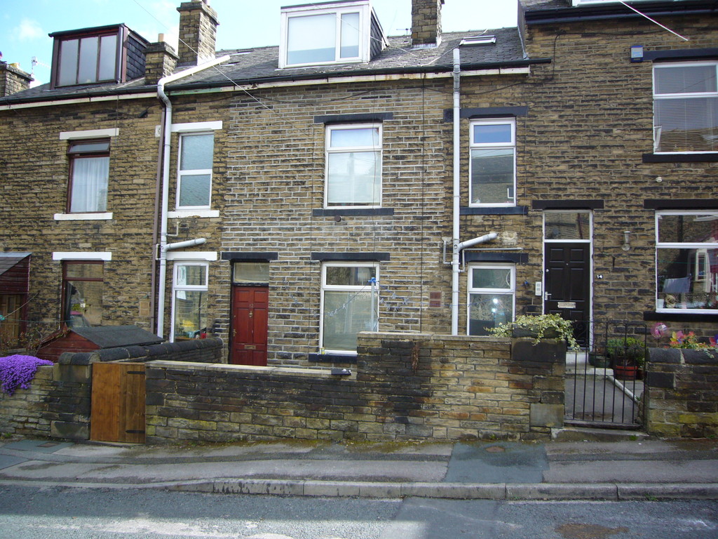 2 bedroom Property For Sale
