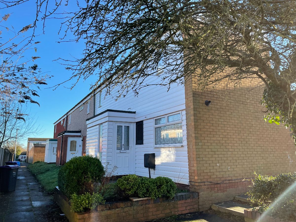 3 bedroom Terraced House To Let