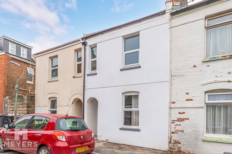 2 bedroom Detached house Sold
