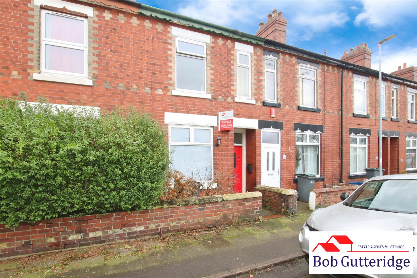 2 bedroom Terraced House SSTC