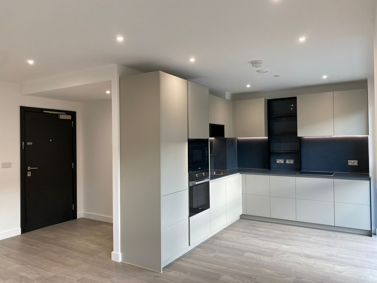 2 bedroom Apartment To Let