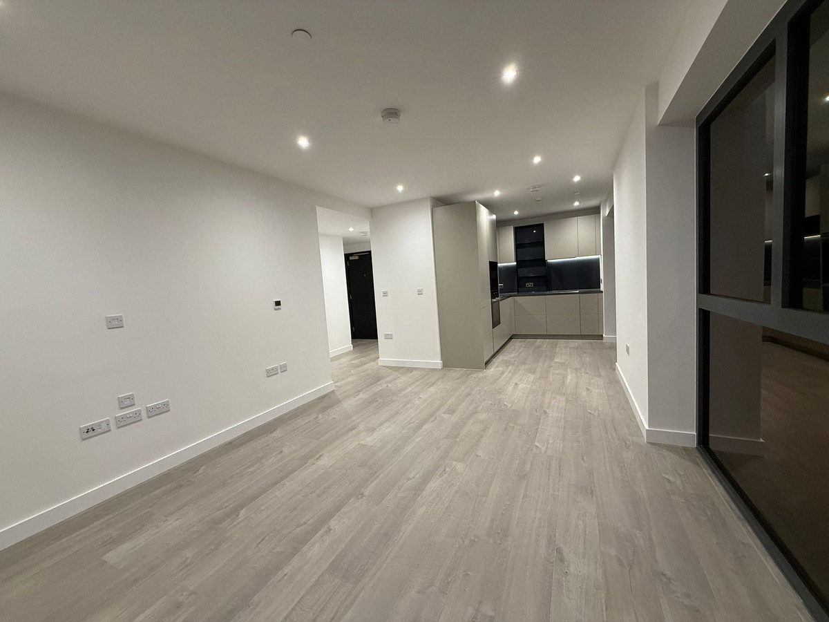1 bedroom Apartment To Let